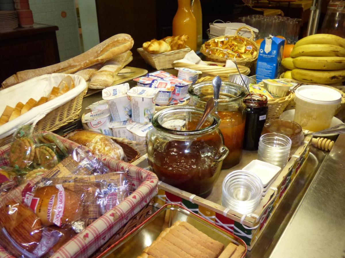 Auberge Des Avenieres Les Avenières Eksteriør bilde